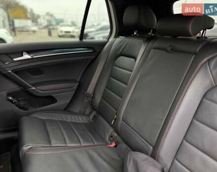 Белый Фольксваген Гольф ГТИ, объемом двигателя 1.98 л и пробегом 42 тыс. км за 17900 $, фото 32 на Automoto.ua