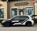 Белый Фольксваген Гольф ГТИ, объемом двигателя 1.98 л и пробегом 83 тыс. км за 25000 $, фото 15 на Automoto.ua