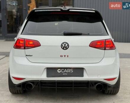 Белый Фольксваген Гольф ГТИ, объемом двигателя 1.98 л и пробегом 42 тыс. км за 17900 $, фото 4 на Automoto.ua
