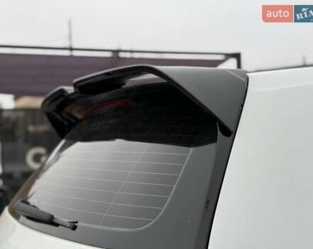 Белый Фольксваген Гольф ГТИ, объемом двигателя 1.98 л и пробегом 42 тыс. км за 17900 $, фото 11 на Automoto.ua