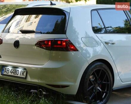 Білий Фольксваген Гольф ГТІ, об'ємом двигуна 1.98 л та пробігом 121 тис. км за 13000 $, фото 7 на Automoto.ua