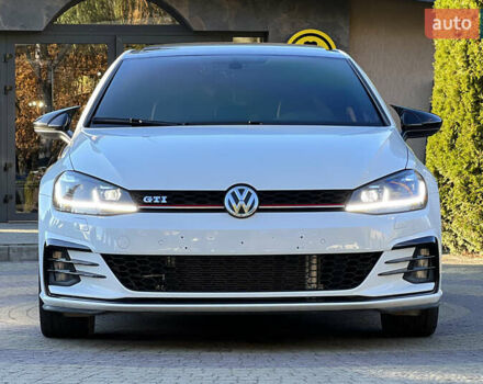 Белый Фольксваген Гольф ГТИ, объемом двигателя 1.98 л и пробегом 680 тыс. км за 24750 $, фото 1 на Automoto.ua