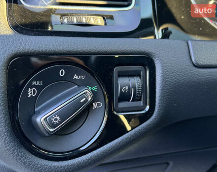 Белый Фольксваген Гольф ГТИ, объемом двигателя 1.98 л и пробегом 680 тыс. км за 24750 $, фото 14 на Automoto.ua