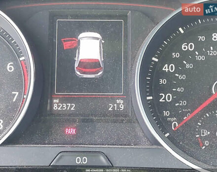 Белый Фольксваген Гольф ГТИ, объемом двигателя 2 л и пробегом 131 тыс. км за 4900 $, фото 15 на Automoto.ua