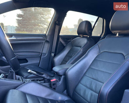 Белый Фольксваген Гольф ГТИ, объемом двигателя 1.98 л и пробегом 680 тыс. км за 24750 $, фото 8 на Automoto.ua