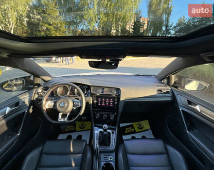 Белый Фольксваген Гольф ГТИ, объемом двигателя 1.98 л и пробегом 680 тыс. км за 24750 $, фото 11 на Automoto.ua