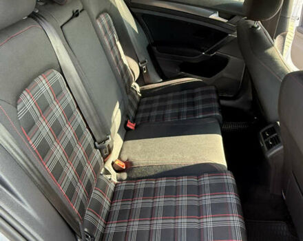 Белый Фольксваген Гольф ГТИ, объемом двигателя 1.98 л и пробегом 56 тыс. км за 20000 $, фото 13 на Automoto.ua