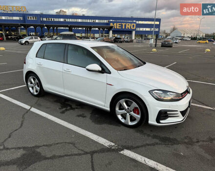 Белый Фольксваген Гольф ГТИ, объемом двигателя 1.98 л и пробегом 65 тыс. км за 25400 $, фото 7 на Automoto.ua