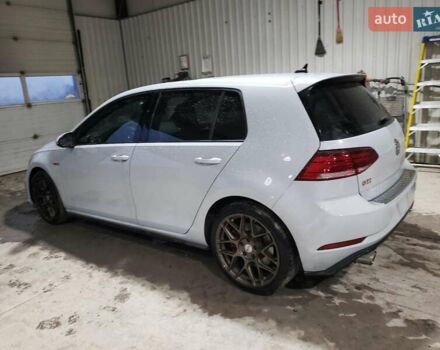 Білий Фольксваген Гольф ГТІ, об'ємом двигуна 1.98 л та пробігом 89 тис. км за 2900 $, фото 1 на Automoto.ua