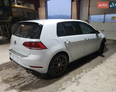 Білий Фольксваген Гольф ГТІ, об'ємом двигуна 1.98 л та пробігом 89 тис. км за 2900 $, фото 2 на Automoto.ua