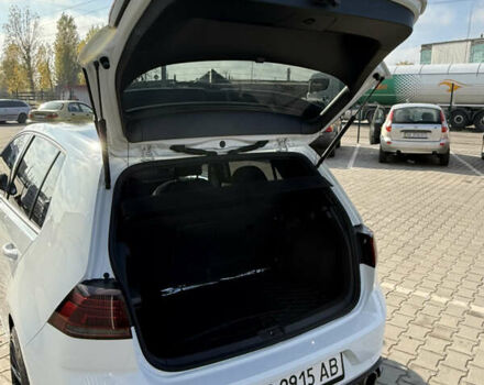 Белый Фольксваген Гольф ГТИ, объемом двигателя 1.98 л и пробегом 56 тыс. км за 20000 $, фото 23 на Automoto.ua