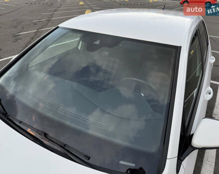 Белый Фольксваген Гольф ГТИ, объемом двигателя 1.98 л и пробегом 65 тыс. км за 25400 $, фото 13 на Automoto.ua