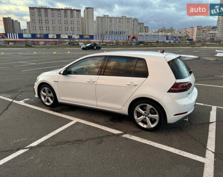 Белый Фольксваген Гольф ГТИ, объемом двигателя 1.98 л и пробегом 65 тыс. км за 25400 $, фото 2 на Automoto.ua