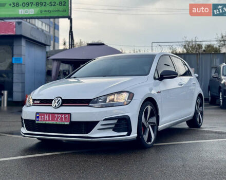 Білий Фольксваген Гольф ГТІ, об'ємом двигуна 2 л та пробігом 11 тис. км за 21500 $, фото 1 на Automoto.ua