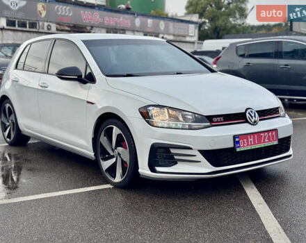 Білий Фольксваген Гольф ГТІ, об'ємом двигуна 2 л та пробігом 11 тис. км за 21500 $, фото 7 на Automoto.ua