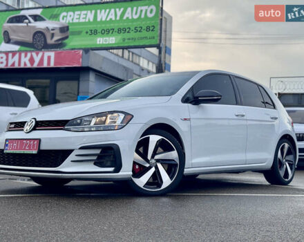 Білий Фольксваген Гольф ГТІ, об'ємом двигуна 2 л та пробігом 11 тис. км за 21500 $, фото 12 на Automoto.ua