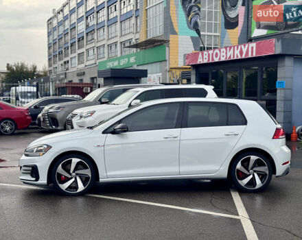 Білий Фольксваген Гольф ГТІ, об'ємом двигуна 2 л та пробігом 11 тис. км за 21500 $, фото 2 на Automoto.ua