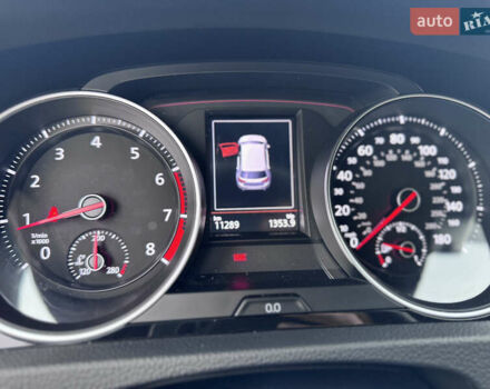 Білий Фольксваген Гольф ГТІ, об'ємом двигуна 2 л та пробігом 11 тис. км за 21500 $, фото 40 на Automoto.ua