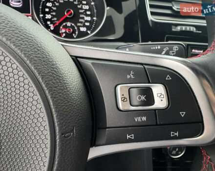 Білий Фольксваген Гольф ГТІ, об'ємом двигуна 2 л та пробігом 11 тис. км за 21500 $, фото 41 на Automoto.ua