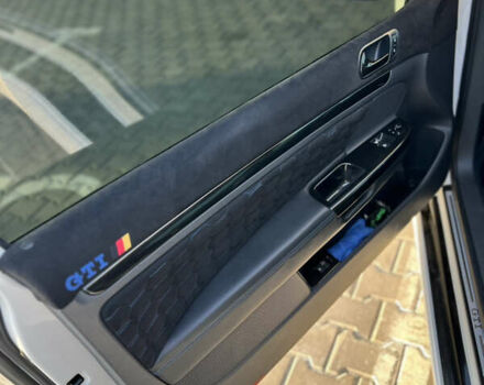 Фольксваген Гольф ГТИ 2007 в Днепре (Днепропетровске) на Automoto.ua Белый Фольксваген Гольф ГТИ, объемом двигателя 2 л и пробегом 200 тыс. км за 9000 $, фото 11 на Automoto.ua