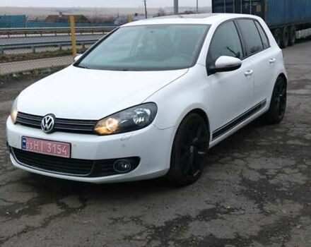 Белый Фольксваген Гольф ГТИ, объемом двигателя 1.4 л и пробегом 210 тыс. км за 5600 $, фото 1 на Automoto.ua