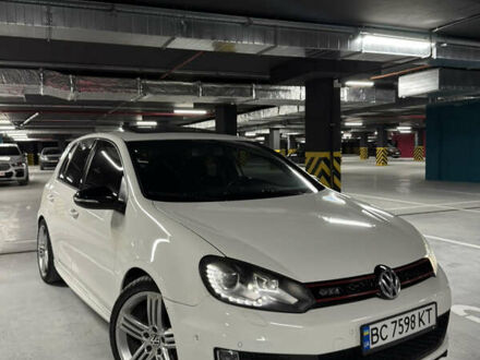Белый Фольксваген Гольф ГТИ, объемом двигателя 1.98 л и пробегом 259 тыс. км за 9700 $, фото 1 на Automoto.ua