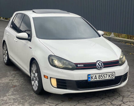 Белый Фольксваген Гольф ГТИ, объемом двигателя 1.98 л и пробегом 209 тыс. км за 9900 $, фото 1 на Automoto.ua