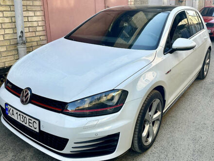 Білий Фольксваген Гольф ГТІ, об'ємом двигуна 1.98 л та пробігом 162 тис. км за 16500 $, фото 1 на Automoto.ua