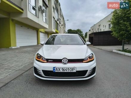 Фольксваген Гольф ГТИ 2016 в Харькове на Automoto.ua Белый Фольксваген Гольф ГТИ, объемом двигателя 1.98 л и пробегом 129 тыс. км за 16999 $, фото 1 на Automoto.ua