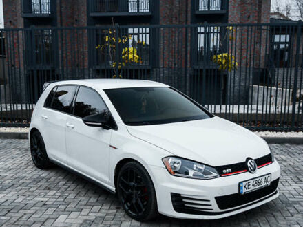 Белый Фольксваген Гольф ГТИ, объемом двигателя 1.98 л и пробегом 104 тыс. км за 13900 $, фото 1 на Automoto.ua