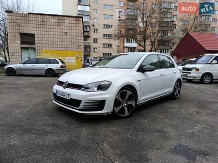 Фольксваген Гольф ГТІ 2017 у Києві на Automoto.ua Білий Фольксваген Гольф ГТІ, об'ємом двигуна 1.98 л та пробігом 60 тис. км за 15800 $, фото 1 на Automoto.ua