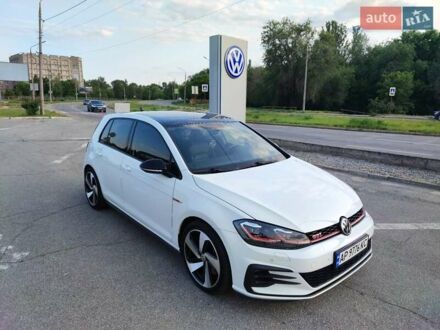 Фольксваген Гольф ГТИ 2019 в Запорожье на Automoto.ua Белый Фольксваген Гольф ГТИ, объемом двигателя 1.98 л и пробегом 38 тыс. км за 24000 $, фото 1 на Automoto.ua
