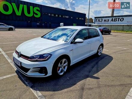 Фольксваген Гольф ГТІ 2020 у Києві на Automoto.ua Білий Фольксваген Гольф ГТІ, об'ємом двигуна 1.98 л та пробігом 60 тис. км за 24800 $, фото 1 на Automoto.ua