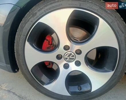 Черный Фольксваген Гольф ГТИ, объемом двигателя 2 л и пробегом 223 тыс. км за 9299 $, фото 30 на Automoto.ua