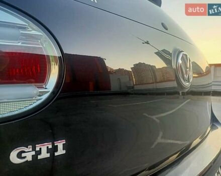 Черный Фольксваген Гольф ГТИ, объемом двигателя 2 л и пробегом 223 тыс. км за 9299 $, фото 17 на Automoto.ua