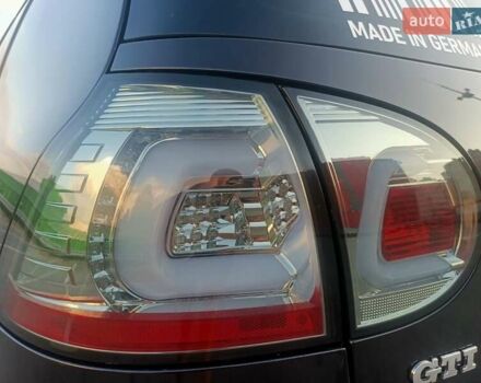 Черный Фольксваген Гольф ГТИ, объемом двигателя 2 л и пробегом 223 тыс. км за 9299 $, фото 28 на Automoto.ua