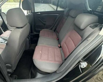 Фольксваген Гольф ГТИ 2006 в Днепре (Днепропетровске) на Automoto.ua Черный Фольксваген Гольф ГТИ, объемом двигателя 1.4 л и пробегом 204 тыс. км за 6400 $, фото 19 на Automoto.ua