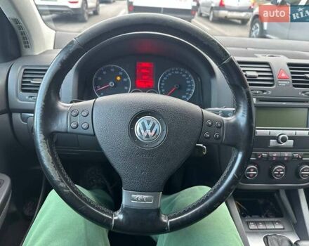 Фольксваген Гольф ГТИ 2006 в Днепре (Днепропетровске) на Automoto.ua Черный Фольксваген Гольф ГТИ, объемом двигателя 1.4 л и пробегом 204 тыс. км за 6400 $, фото 3 на Automoto.ua