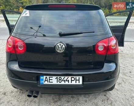 Фольксваген Гольф ГТИ 2006 в Днепре (Днепропетровске) на Automoto.ua Черный Фольксваген Гольф ГТИ, объемом двигателя 1.4 л и пробегом 204 тыс. км за 6400 $, фото 23 на Automoto.ua