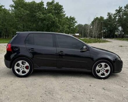 Черный Фольксваген Гольф ГТИ, объемом двигателя 2 л и пробегом 200 тыс. км за 7300 $, фото 6 на Automoto.ua