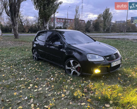 Черный Фольксваген Гольф ГТИ, объемом двигателя 1.98 л и пробегом 252 тыс. км за 6500 $, фото 6 на Automoto.ua