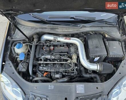 Чорний Фольксваген Гольф ГТІ, об'ємом двигуна 2 л та пробігом 163 тис. км за 12000 $, фото 26 на Automoto.ua