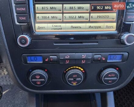 Чорний Фольксваген Гольф ГТІ, об'ємом двигуна 2 л та пробігом 163 тис. км за 12000 $, фото 52 на Automoto.ua