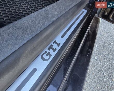 Чорний Фольксваген Гольф ГТІ, об'ємом двигуна 2 л та пробігом 163 тис. км за 12000 $, фото 29 на Automoto.ua