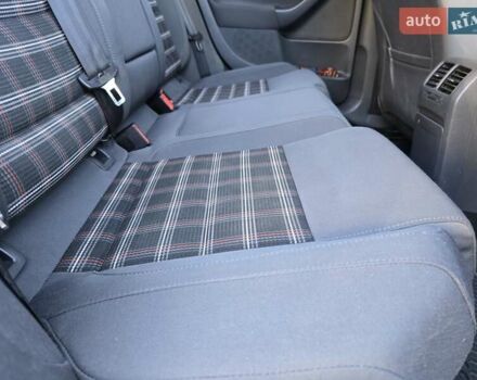 Чорний Фольксваген Гольф ГТІ, об'ємом двигуна 2 л та пробігом 163 тис. км за 12000 $, фото 20 на Automoto.ua