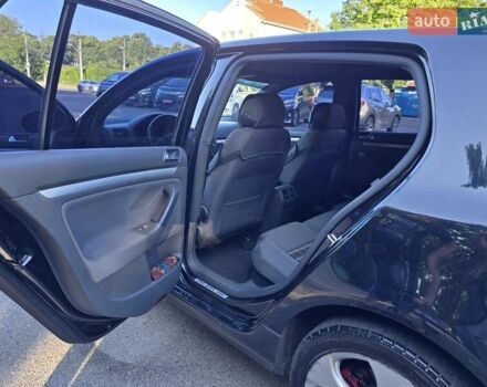 Чорний Фольксваген Гольф ГТІ, об'ємом двигуна 2 л та пробігом 163 тис. км за 12000 $, фото 40 на Automoto.ua