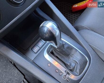 Чорний Фольксваген Гольф ГТІ, об'ємом двигуна 2 л та пробігом 163 тис. км за 12000 $, фото 50 на Automoto.ua