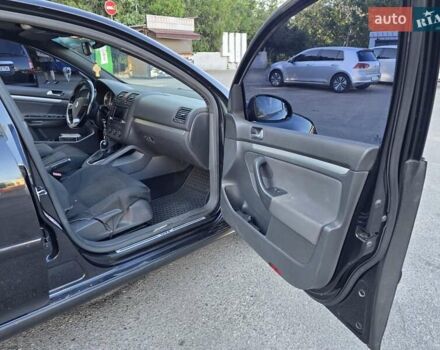 Чорний Фольксваген Гольф ГТІ, об'ємом двигуна 2 л та пробігом 163 тис. км за 12000 $, фото 28 на Automoto.ua