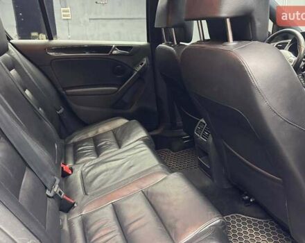 Черный Фольксваген Гольф ГТИ, объемом двигателя 1.98 л и пробегом 250 тыс. км за 9800 $, фото 12 на Automoto.ua