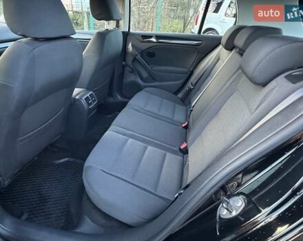 Черный Фольксваген Гольф ГТИ, объемом двигателя 1.4 л и пробегом 180 тыс. км за 7690 $, фото 68 на Automoto.ua